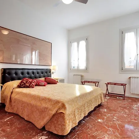 아파트 Ca' Badoer San Rocco 베니스